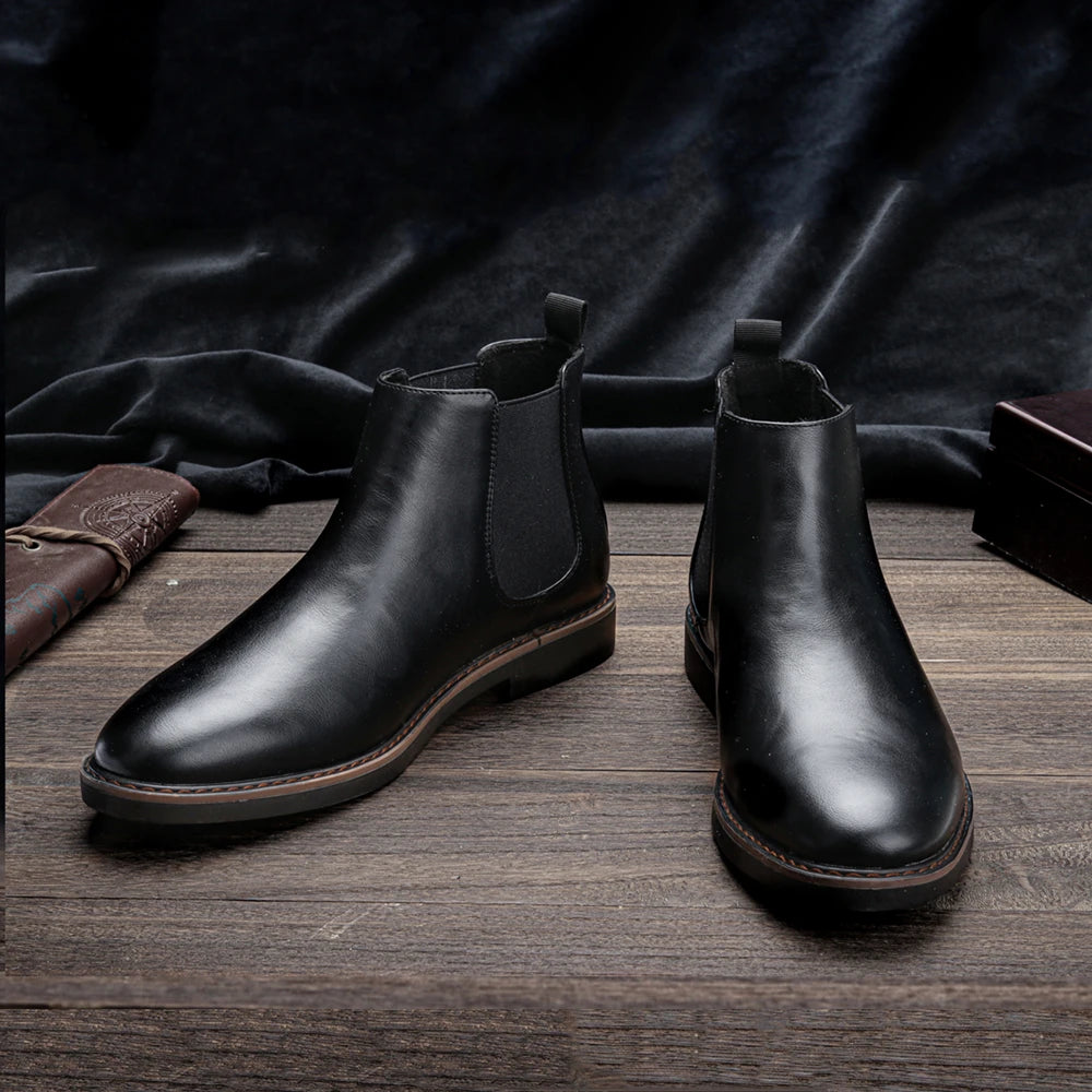 Men Chelsea ankle boots comfortable Fashionable.