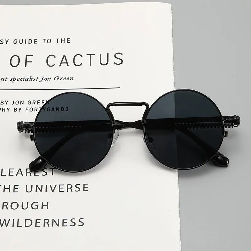 Retro Round Metal Frame Sunglasses For Men and Women